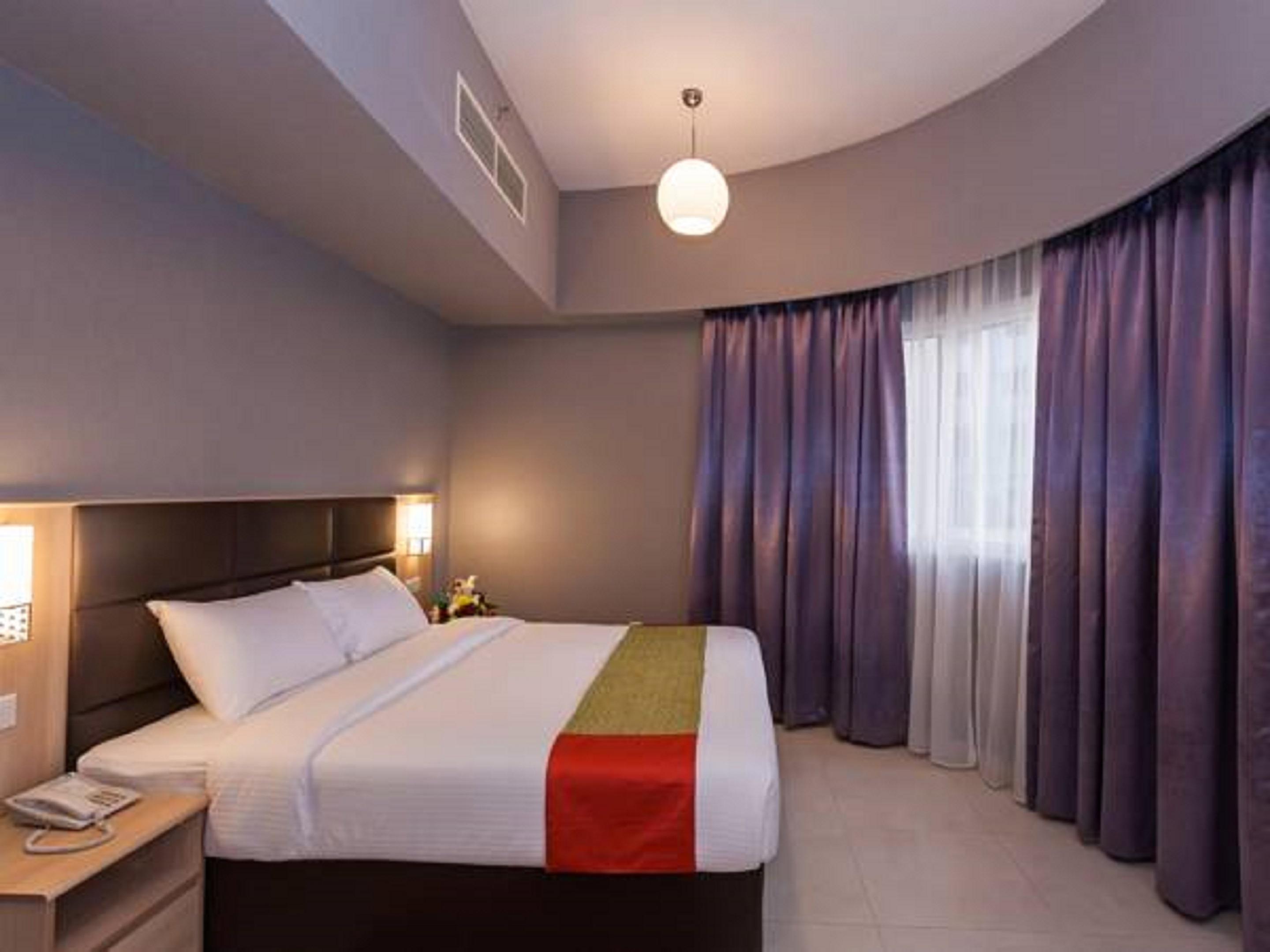 Florida Square Hotel Dubai Dış mekan fotoğraf