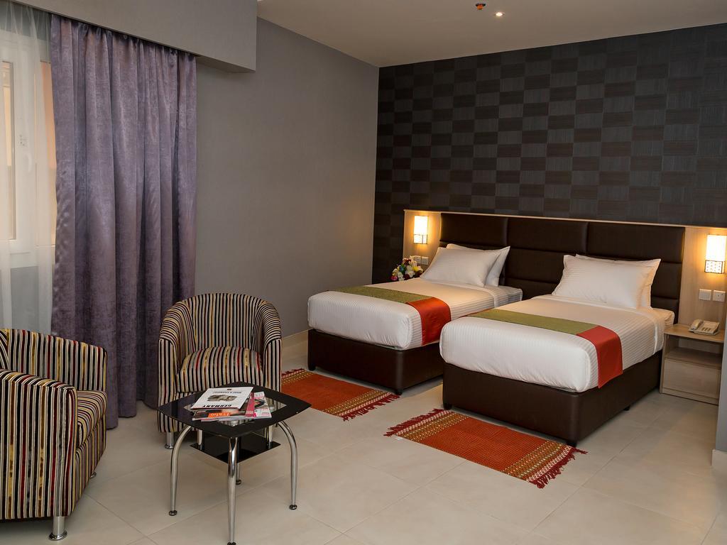 Florida Square Hotel Dubai Dış mekan fotoğraf